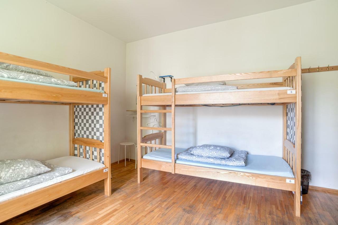 Pogo Hostel VNO Esterno foto Bunk beds